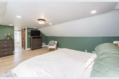 22678 W Silver Lake Avenue, Antioch, IL 60002 - Photo 15