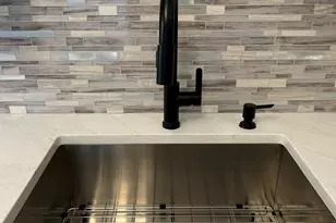 15 S Albany Ave, Chicago, IL 60612 - Photo 15