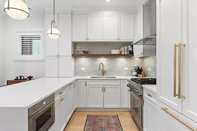 2727 N Kenmore Avenue #3, Chicago, IL 60614 - Photo 3