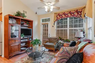 2805 Bond Cir, Naperville, IL 60563 - Photo 13