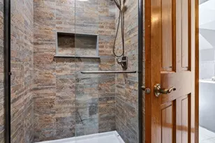 1304 Hawkins Ct, Saint Charles, IL 60174 - Photo 33