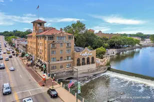 1304 Hawkins Ct, Saint Charles, IL 60174 - Photo 57