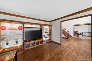 1304 Hawkins Ct, Saint Charles, IL 60174 - Photo 11