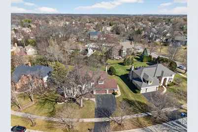 1304 Hawkins Court, Saint Charles, IL 60174 - Photo 3