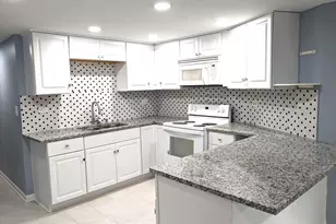 5627 N Campbell Ave, Chicago, IL 60659 - Photo 3