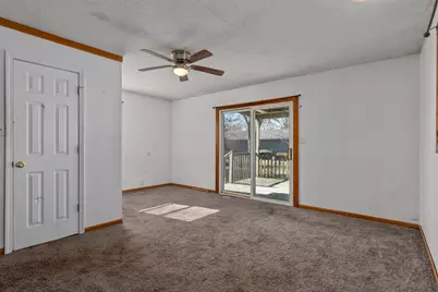 711 S Franklin Street, Litchfield, IL 62056 - Photo 19