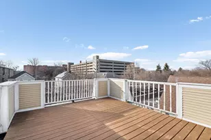 323 Sherman Ave, Evanston, IL 60202 - Photo 27