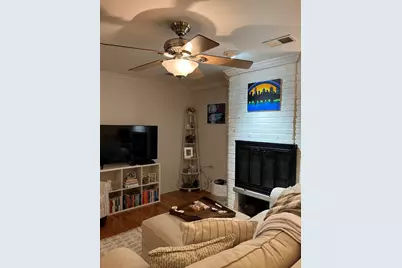 643 W Barry Avenue #1A, Chicago, IL 60657 - Photo 13