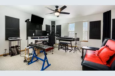 9247 W Arquilla Drive, Mokena, IL 60448 - Photo 11