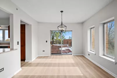 655 Perrie Drive #203, Elk Grove Village, IL 60007 - Photo 9