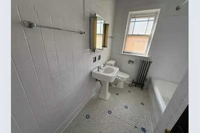 6645 W 21st Street #206, Berwyn, IL 60402 - Photo 11