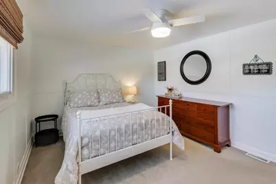 1018 W Alexandria Street, Arlington Heights, IL 60004 - Photo 15