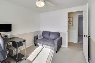 1018 W Alexandria St, Arlington Heights, IL 60004 - Photo 19