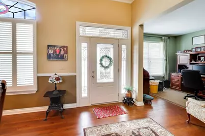 2313 Eisenhower Boulevard, McHenry, IL 60051 - Photo 5