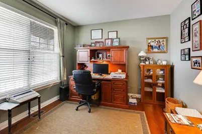 2313 Eisenhower Boulevard, McHenry, IL 60051 - Photo 19