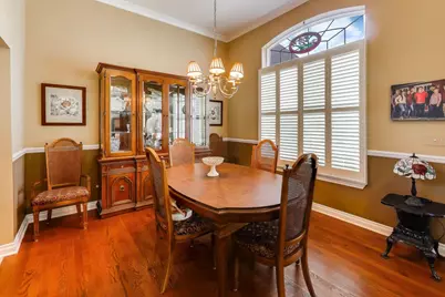 2313 Eisenhower Boulevard, McHenry, IL 60051 - Photo 9