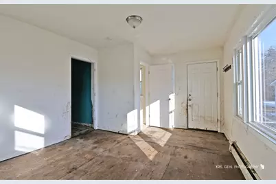 1525 Idlewild Drive, Round Lake Beach, IL 60073 - Photo 5