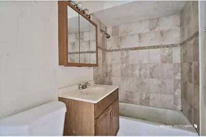 1525 Idlewild Drive, Round Lake Beach, IL 60073 - Photo 11