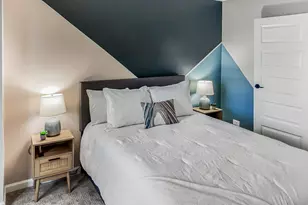 6300 N Sheridan Rd, Chicago, IL 60660 - Photo 13