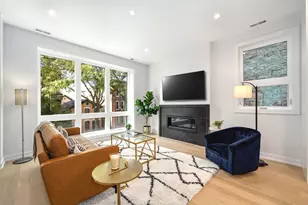 867 N Marshfield Ave, Chicago, IL 60622 - Photo 3