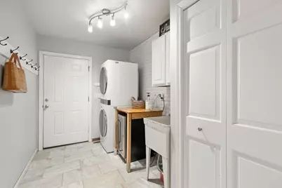 17583 W Robert Court, Gurnee, IL 60031 - Photo 15