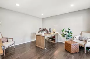 17583 W Robert Ct, Gurnee, IL 60031 - Photo 13