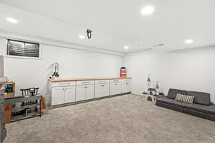 17583 W Robert Ct, Gurnee, IL 60031 - Photo 33