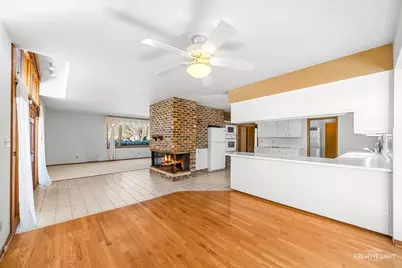 700 McClaran Avenue, Aurora, IL 60506 - Photo 7