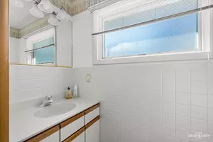 700 McClaran Ave, Aurora, IL 60506 - Photo 11