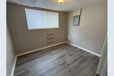 315 E Rose Street, Glenwood, IL 60425 - Photo 9