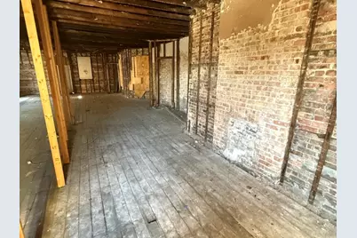 764 S Kenneth Avenue, Chicago, IL 60624 - Photo 3