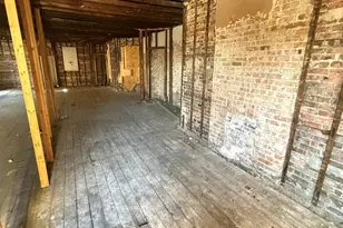 764 S Kenneth Ave, Chicago, IL 60624 - Photo 3