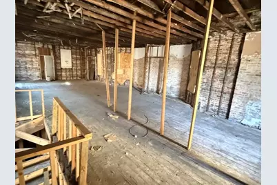 764 S Kenneth Avenue, Chicago, IL 60624 - Photo 5