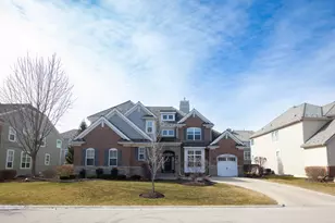 1120 Ashley Ln, Inverness, IL 60010 - Photo 1