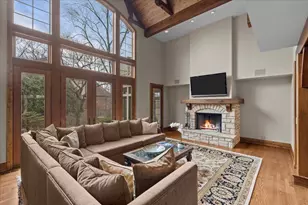 440 Lee Rd, Northbrook, IL 60062 - Photo 11