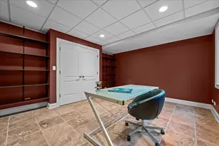 440 Lee Rd, Northbrook, IL 60062 - Photo 45