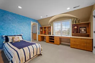 440 Lee Rd, Northbrook, IL 60062 - Photo 33