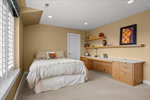 440 Lee Rd, Northbrook, IL 60062 - Photo 35