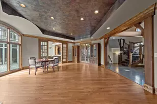 440 Lee Rd, Northbrook, IL 60062 - Photo 9
