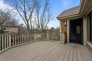 440 Lee Rd, Northbrook, IL 60062 - Photo 39