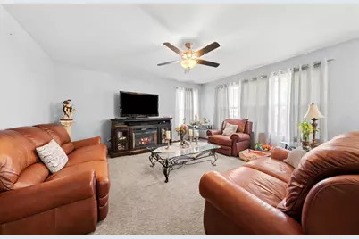 6501 Roth Drive, Joliet, IL 60431 - Photo 9