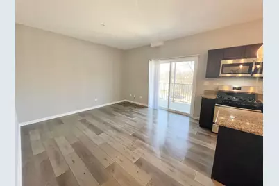 811 E Main Street #2C, East Dundee, IL 60118 - Photo 5