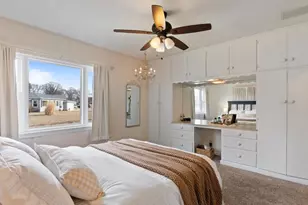 2414 28th Ave, Rock Island, IL 61201 - Photo 33