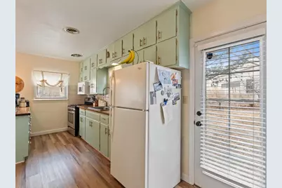 2414 28th Avenue, Rock Island, IL 61201 - Photo 19