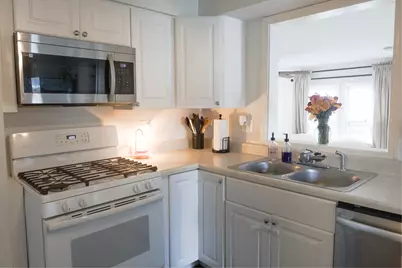 113 S Westlawn Avenue, Aurora, IL 60506 - Photo 7