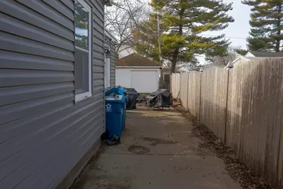 113 S Westlawn Avenue, Aurora, IL 60506 - Photo 19