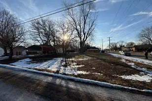 608 W Fairchild St, Danville, IL 61832 - Photo 7