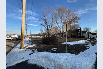 608 W Fairchild Street, Danville, IL 61832 - Photo 5