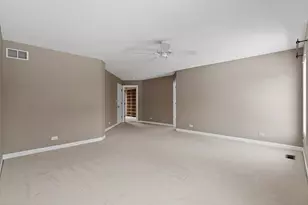 612 Stone Canyon Cir, Inverness, IL 60010 - Photo 19