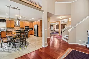 7421 Prescott Ln, Gurnee, IL 60031 - Photo 7